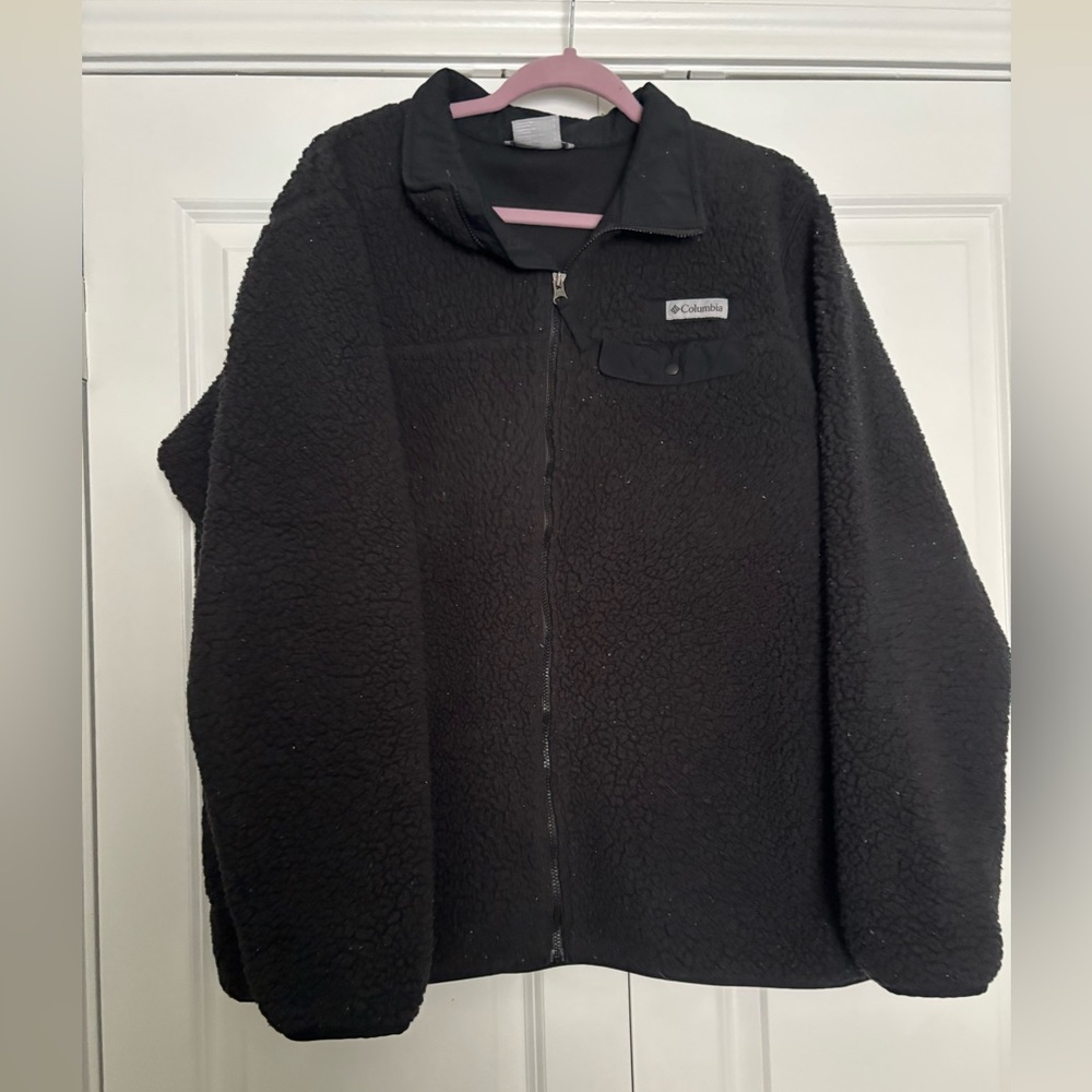 Columbia Women's Black Sherpa Jacket